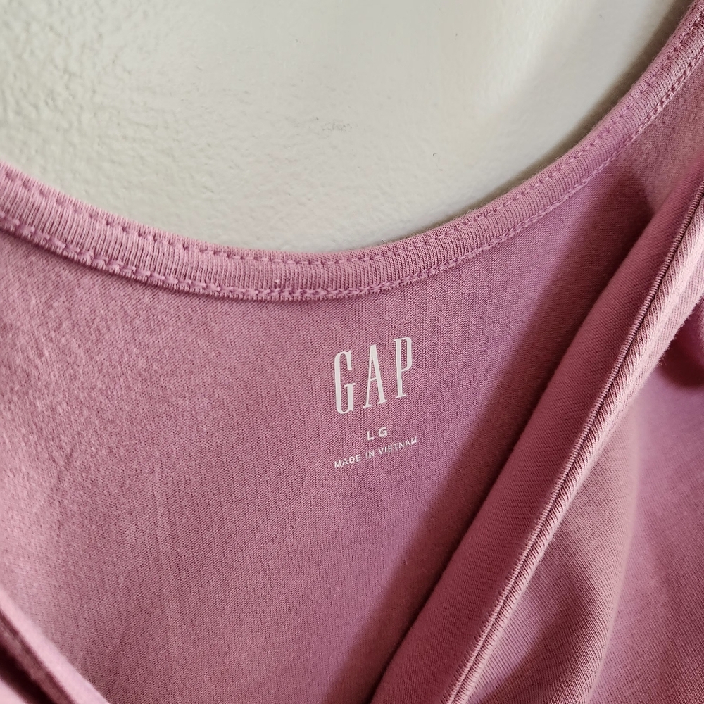 GAP one-piece bodysuit - Picture 3 of 5